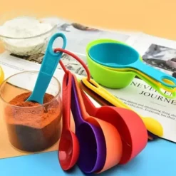 12 st matskedar mätkopp set plast PP graderad måttsked för konditori kök bakverktyg