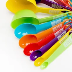 12 st matskedar mätkopp set plast PP graderad måttsked för konditori kök bakverktyg