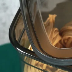 Behållare för lösa produkter med lock 1 l