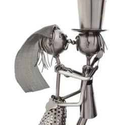 Brubaker - Vinflaska - Nygift Par - Bröllop - Metall - Grattokort Inkluderat - Original Gåva Idé - Dekorativt Objekt