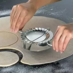 Köksformar-DUMPLINGFORMAR 8cm KINGHOFF KH-2189