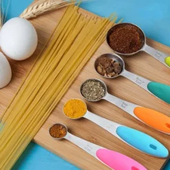 Ejoyous 10-delade måttkoppar och skedar i rostfritt stål med silikonhandtag Köksmått