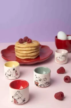 Serveringsfat & Skålar-Äggkoppar Mumin Love 4 st Färg