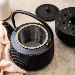 Kaffe- & Tekannor-GJUTJÄRNKANNA 0,8L MED FILTER OCH VÄRMARE KINGHOFF KH-1847