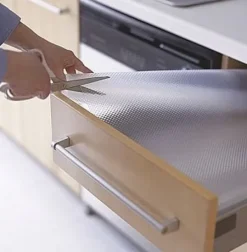 Halkskyddsmatta för skåpslådor 50x150 vit