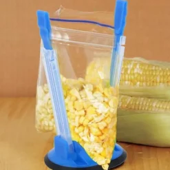 Hands-Free Baggy Rack Clip - Adjustable Kitchen Food Storage Bag Opener (Blue)