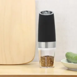 Juicepressar-Hushålls multifunktionell elektrisk malningsverktyg pepparkvarn induktion kryddkvarn köksredskap (svart)