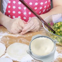 Köksformar-2-i-1-dumplingmaskin med cirklarna Dumplingmaskin med ABS-skärare