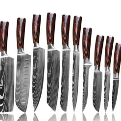 Japanska knivset med 10 Muteki-knivar i presentask. Högkolstål.