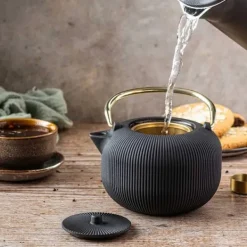 Kaffe- & Tekannor-KINGHOFF Gjutjärnsteapot 1L med filter Guld