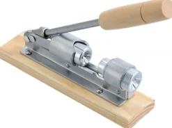 KINGHOFF Nötknäppare KH-1301