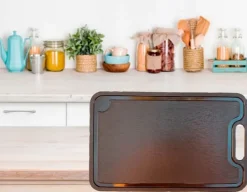 Köksskärbräda i plast XXL BRUN 44x28cm POLSK PRODUKT CERTIFIERAD