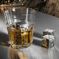Whiskystenar-Kylande isbitar i metall och stål för whiskydrycker