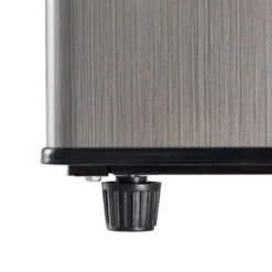 106L Mini-Kylskåp, 60L kyl + 46L frys, 7 temperaturer, Silverdörr, LED-ljus, Justerbara hyllor, 166 kWh/år