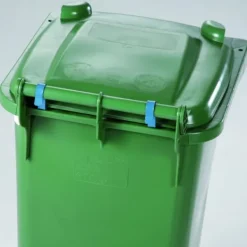 Metallram för att fästa en soppåse i en 120L behållare