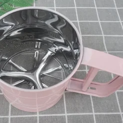 Mjöl Sifter Rostfritt stål Korrosionsbeständig Säker Luktfri Vacker Handhållen Bakmjöl Mesh Sikt Rosa