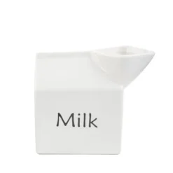 Mjölkkanna | NELSON | vit med inskription | 0,2 l | 889917