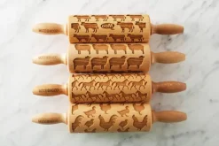 MoodForWood Träkavel 25 cm med handtag, set om 4, graverad, perfekt för bakning - Mönster med bondgårdsdjur