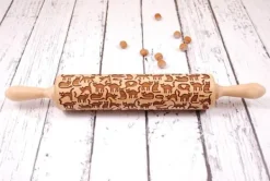 MoodForWood Träkavel, Graverad, 43 cm med Handtag, Perfekt för Bakning - Roliga Katter Mönster
