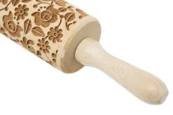 Kavlar-MoodForWood Träkavel, Graverad, 43 cm med Handtag, Perfekt för Bakning - Ungerskt Folkmönster