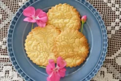 Kavlar-MoodForWood Träkavel, Graverad, 43 cm med Handtag, Perfekt för Bakning - Ungerskt Folkmönster