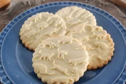 Kavlar-MoodForWood Träkavel, Graverad, 43 cm med Handtag, Perfekt för Bakning - Kattmönster