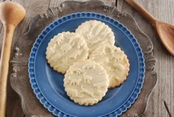 Kavlar-MoodForWood Träkavel, Graverad, 43 cm med Handtag, Perfekt för Bakning - Kattmönster