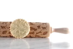 Kavlar-MoodForWood Träkavel, Graverad, 43 cm med Handtag, Perfekt för Bakning - Kattmönster