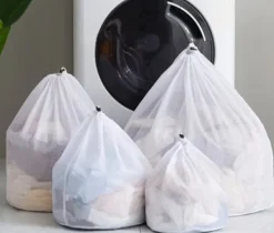 Tvättutrustning-4-packTvättpåsar med fint nät ,Tvättpåse med snörstoppare , Vit