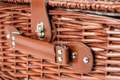 Viking Choice Kärl För Mat & Dryck-Picknickkorg - 4 personer - 29 stycken - flätad korg - 42x28x20cm