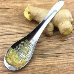 Mathyvlar & Rivjärn-Rivjärn till Vitlök och Ingefära - Skedformad