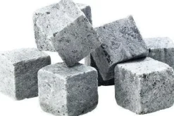 Scandinavian Home Whisky on Rocks