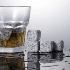 Whiskystenar-Set med 9 återanvändbara granitwhiskystenar Täljstensiskuber Dryckskylare