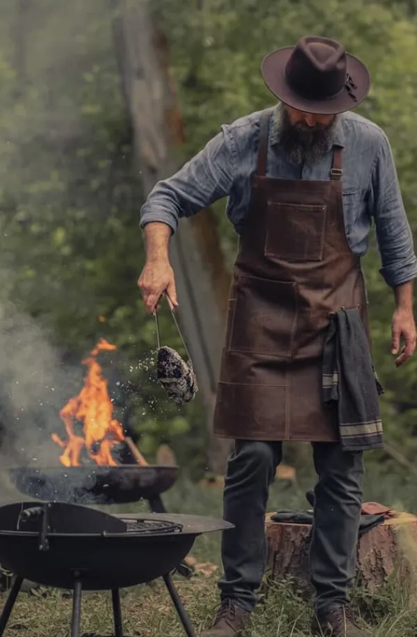 Förkläden-SKINNFÖRKLÄDE GRILL / BBQ / BARISTA / KOCK / FRISÖR FÖRKLÄDE BRUN DISTRESSED APRON