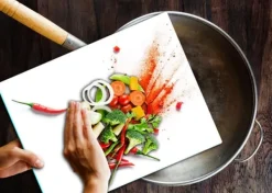 SKÄRBRÄDA I GLAS 52x40 CHILI