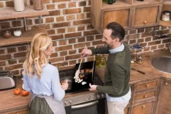 SKÄRBRÄDA I GLAS 52x30 VIN