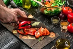 SKÄRBRÄDA I GLASPLATTA 52x30 KÖK