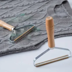 Återanvändningsbar Luddborttagare med Trähandtag Klädvårdsrulle
