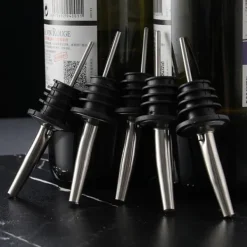 Vinhällarmunstycke i rostfritt stål Vinflaskpropp Pourer Nozzle