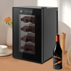 Vinkyl - Bänkvinkyl - 8 flaskor - 23 L - 8–18 °C intelligent temperaturkontroll - Halvledarkylning (Peltier) - LED-display - Fristående - Svart